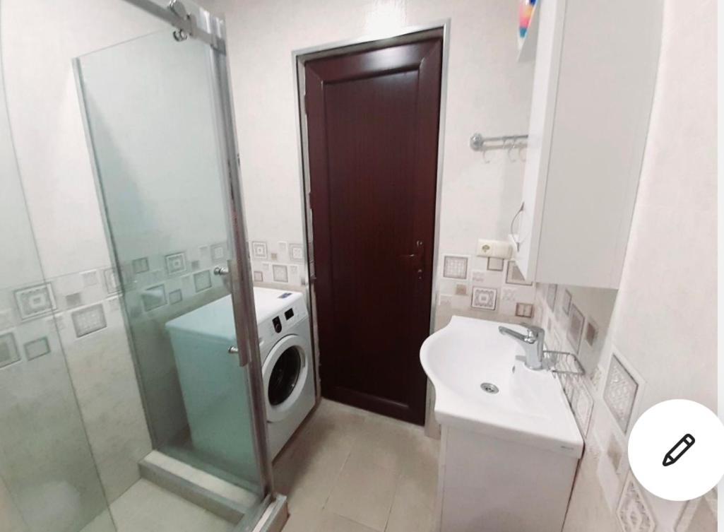 Apartamento Bn Apartmen'T Batumi Exterior foto